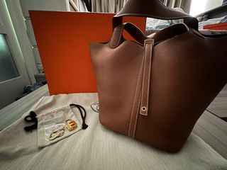 （分類：）位於 。 由 secondhandselllling 提交（商品編號 1315654132，圖片 1）。簡介： 。