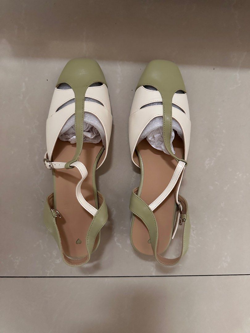 Hue Luci Crème, Size 10 (Category: Heels) located in Quezon City. Submitted by kkchrm (Listing ID 1347977668, Image 2). Description: Details: - Brand new condition, never used - No damage to shoes itself, box comes with dents but does not affect the product - Comes with greeting card - Original price: Php1,350+ shipping RFS: Shoes run small, must size up but they do not offer bigger than size 10.