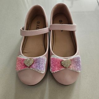 (Category: ) located in . Submitted by rach3licious (Listing ID 1347970457, Image 1). Description: .