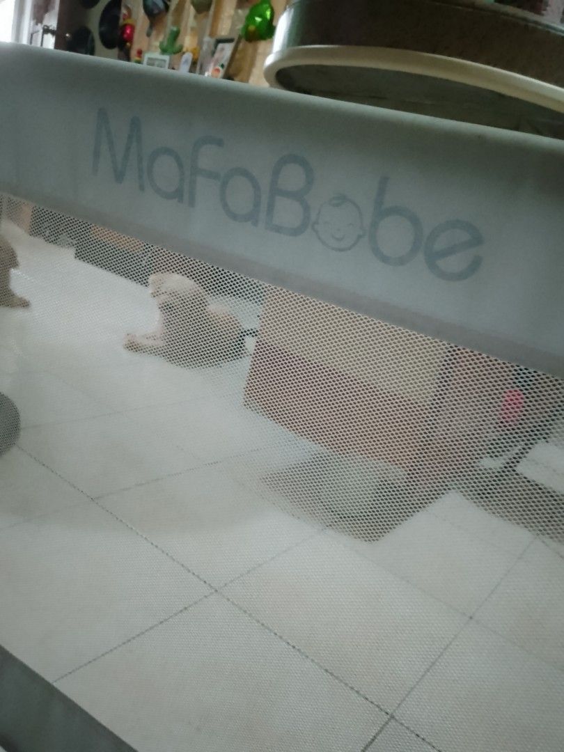 Mafababe Bed Guard (Category: Bed Guards) located in Taytay. Submitted by chichaycollections (Listing ID 1347854438, Image 3). Description: Mafababe bed guard well- used clean, ready to use complete with box and manual.