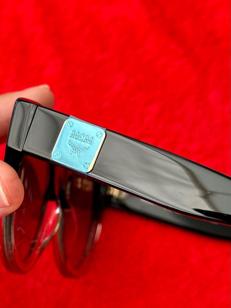 Mcm sunglasses (Category: Luxury Bags & Wallets) located in San Pablo. Submitted by watchyouwantphsecond (Listing ID 1347881282, Image 2). Description: .