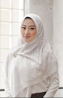 (Kategori: ) berada di . Dikirim oleh helpmystuff (ID iklan 1348007377, Gambar 1). Deskripsi: .