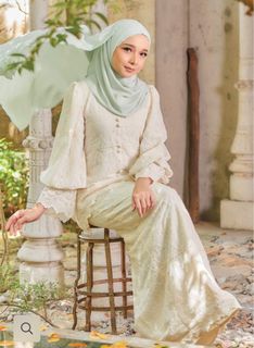 (Category: ) located in . Submitted by azeeeza (Listing ID 1347932419, Image 1). Description: .