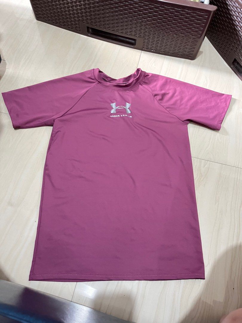 original under armour compression shirt workout gym clothes (Category: Rash guard) located in Quezon City. Submitted by ashiesam (Listing ID 1347925693, Image 1). Description: .