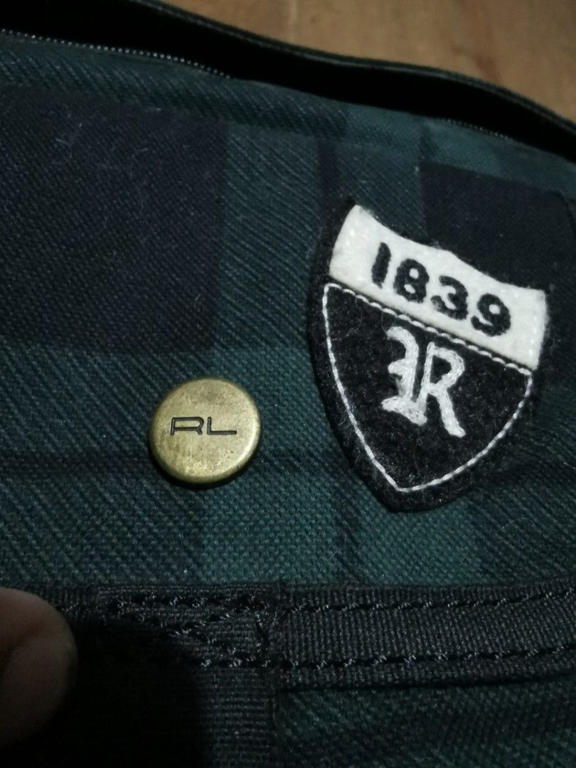 Ralph Lauren backack (Category: Backpacks) located in Lapu Lapu. Submitted by cryptocoryne (Listing ID 1347938228, Image 3). Description: Ralph Lauren backpack excellent condition no issue accept COP via LBC.