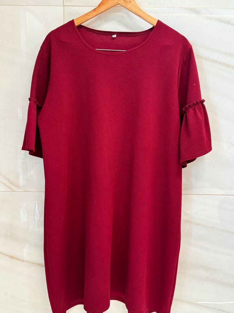 Red Flared Sleeves Plus Size Dress (Category: Dresses) located in Manila. Submitted by declutterwithme08 (Listing ID 1347973405, Image 1). Description: - 3XL on tag - nice thick fabric Helping Tags: Zara Mango Forever 21 H&M Uniqlo Bershka Stradivarius COS Harlan and Holden Urban Revivo Dorothy Perkins .