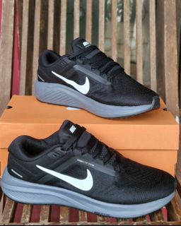 (Kategori: ) berada di . Dikirim oleh fc.sneakers (ID iklan 1347957217, Gambar 1). Deskripsi: .