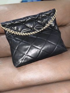 (Kategori: ) berada di . Dikirim oleh heykikiheyhey (ID iklan 1347996303, Gambar 1). Deskripsi: .