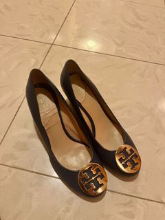 （分類：）位於 。 由 kellyliucy 提交（商品編號 1347953217，圖片 1）。簡介： 。