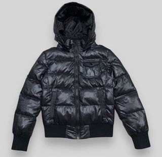 (Category: ) located in . Submitted by myalist (Listing ID 1347859439, Image 1). Description: .
