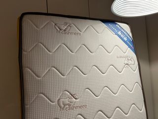 （分類：）位於 。 由 crystaldi86914 提交（商品編號 1348178454，圖片 1）。簡介： 。