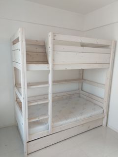 （分類：）位於 。 由 moving_delivery_services 提交（商品編號 1348049535，圖片 1）。簡介： 。