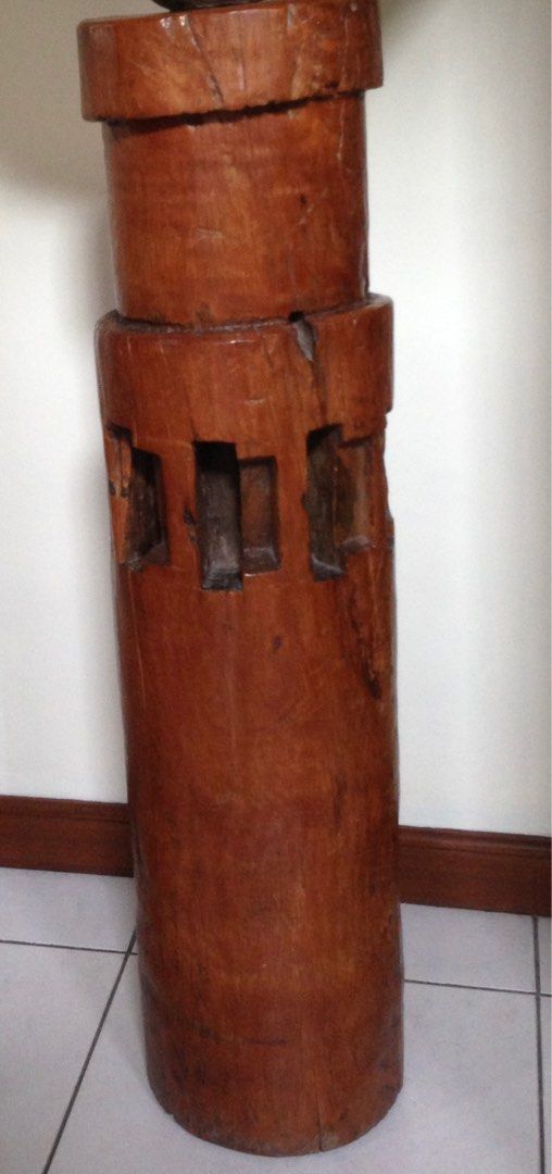 ANTIQUE Tubo Crusher (Category: Other Home Furniture) located in Paranaque City. Submitted by luluviare (Listing ID 223262011, Image 2). Description: Nice to blend in with modern furnitures for an eclectic touch.