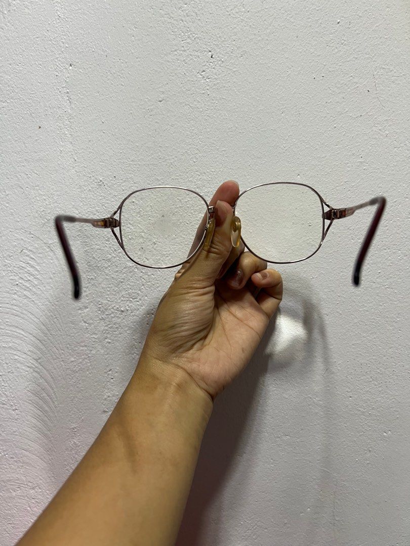 Authentic Yves Saint Laurent Glasses (Category: Luxury Accessories) located in Lagawe. Submitted by kai_selections (Listing ID 1348132476, Image 3). Description: From Japan no flaws.