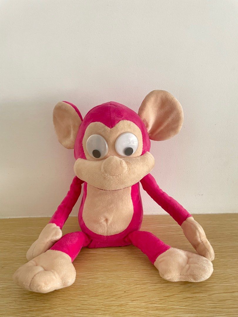 Club Petz Funny Monkey Plush Toy (Category: Plushies & Soft Toys) located in Quezon City. Submitted by shopgood_mnl (Listing ID 1348173549, Image 1). Description: not working.