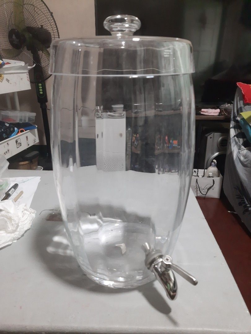 Create & Barrel glass dispenser (Category: Pitchers & Dispensers) located in Makati City. Submitted by emyems (Listing ID 1348222119, Image 1). Description: Create & Barrel glass dispenser 11.5L.