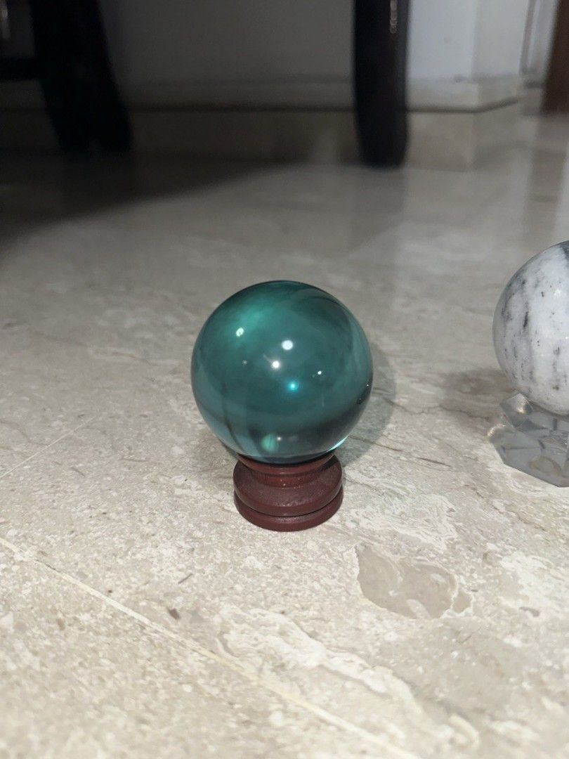 Crystal Balls (Category: Vintage Collectibles) located in Singapore. Submitted by iffypoofy (Listing ID 1348123799, Image 8). Description: Very well-preserved crystal spheres that comes with a stand. All genuine crystals, amazing clarity. Happy to share more photos if required. $168 for the whole set of 10 balls. Please no low-balling, as market rate one big sphere can already cost more than this. If you would like individual spheres, DM for pric