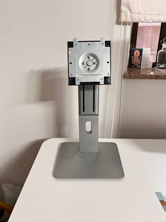 Dell Desktop Monitor Stand (Nearly New)64092344745089110