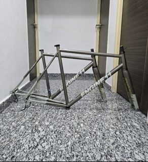 (Category: ) located in . Submitted by ratassbikeshop (Listing ID 1348101973, Image 1). Description: .