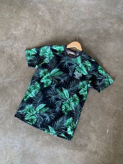 (Category: ) located in . Submitted by socials_stores (Listing ID 1348103612, Image 1). Description: .