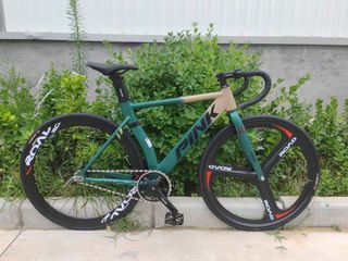 (Category: ) located in . Submitted by gjj_bikes (Listing ID 1348190561, Image 1). Description: .