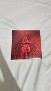 Feather 7” Vinyl by Sabrina Carpenter