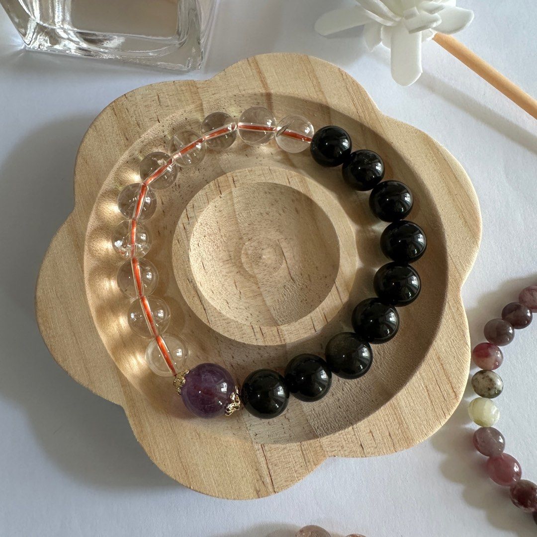 Golden Obsidian + Clear Quartz + Amethyst Bracelet (Category: Bracelets) located in Manila. Submitted by dtabante (Listing ID 1348087987, Image 2). Description: 🔮 Bead Size: 9mm (12mm for amethyst) 🔮 Bracelet Size: 16cm ✨ Each purchase/transaction comes with a freebie! ✨ Can do meetups at Ayala Triangle every Monday-Thursday or at Robinsons Place Manila every Friday-Sunday ✨ Delivery free will be shouldered by the buyer, via J&T Express/Lalamov