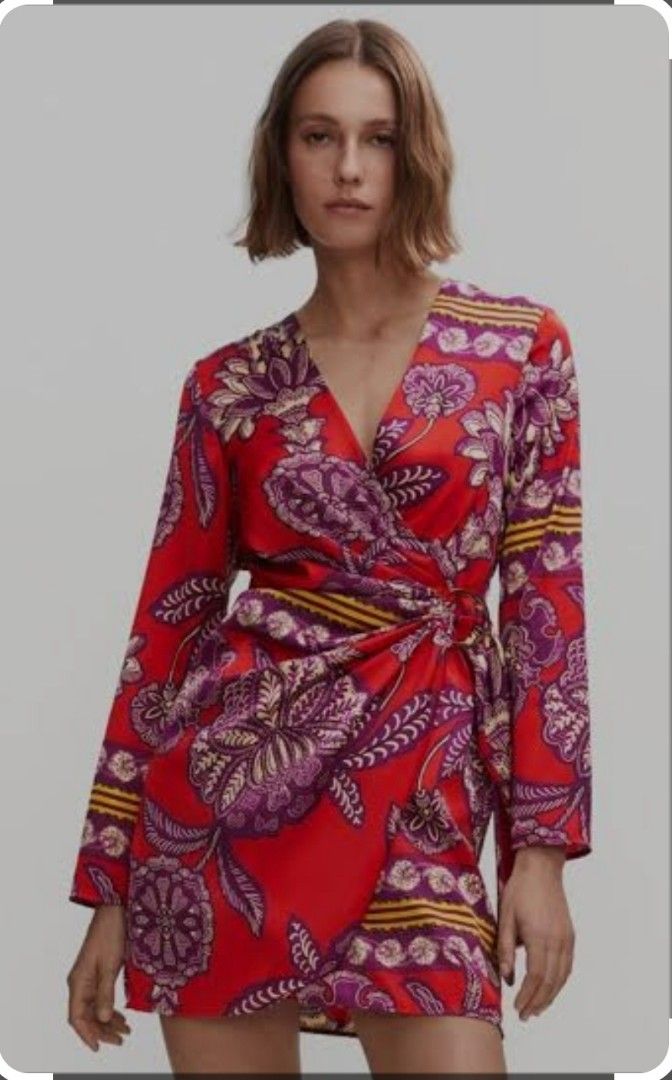 Good as new Mango wrap around dress (Category: Dresses) located in Cebu City. Submitted by shey75 (Listing ID 1348023517, Image 1). Description: Selling some clothes that are in very good condition. Mostly once worn in events or bought without thinking first ( shopaholic kasi eh 😄).