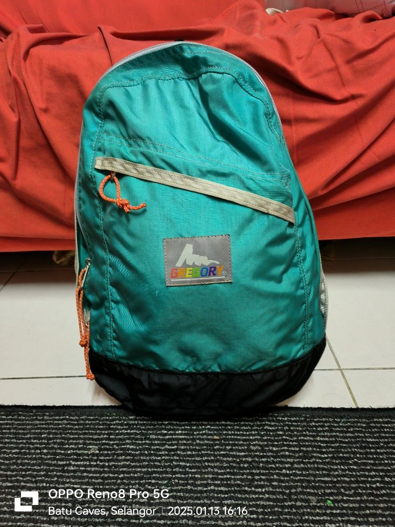 Gregory (Category: Backpacks) located in Kuala Lumpur. Submitted by topan-pre-loved-st0re (Listing ID 1348050417, Image 1). Description: bagpack Gregory untuk di lepaskan. berminat boleh pm atau whatapp saya di talian 0️⃣1️⃣7️⃣6️⃣5️⃣5️⃣2️⃣5️⃣6️⃣9️⃣.