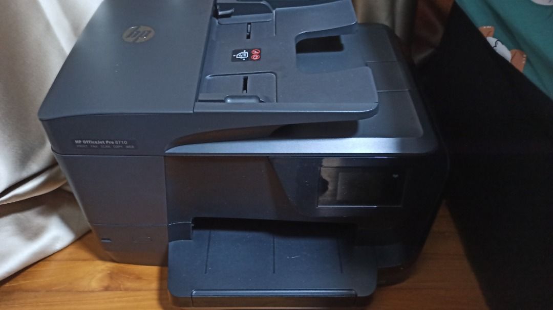 High functionality cheap printer (Category: Printers, Scanners & Copiers) located in Singapore. Submitted by ieatavaocados (Listing ID 1348101280, Image 1). Description: -High quality printer by HP for consumer use, you can use the display to customize many fonts, rotate, a4, Print double sided, this printer is VERY functional, and has many features that you can use.