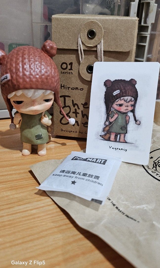 Hirono TOO (Category: Designer & Blind Box Toys) located in Quezon City. Submitted by kvm30 (Listing ID 1348141761, Image 1). Description: complete inclusion QC.