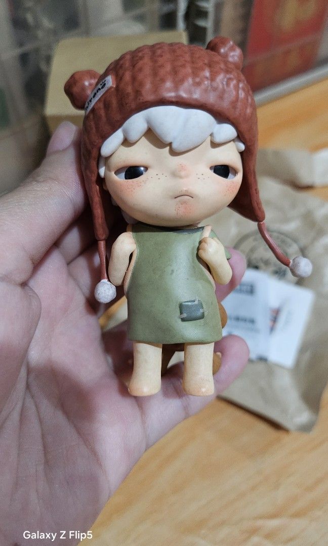 Hirono TOO (Category: Designer & Blind Box Toys) located in Quezon City. Submitted by kvm30 (Listing ID 1348141761, Image 2). Description: complete inclusion QC.
