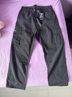 (Category: ) located in . Submitted by shop.with.rad (Listing ID 1348034297, Image 1). Description: .