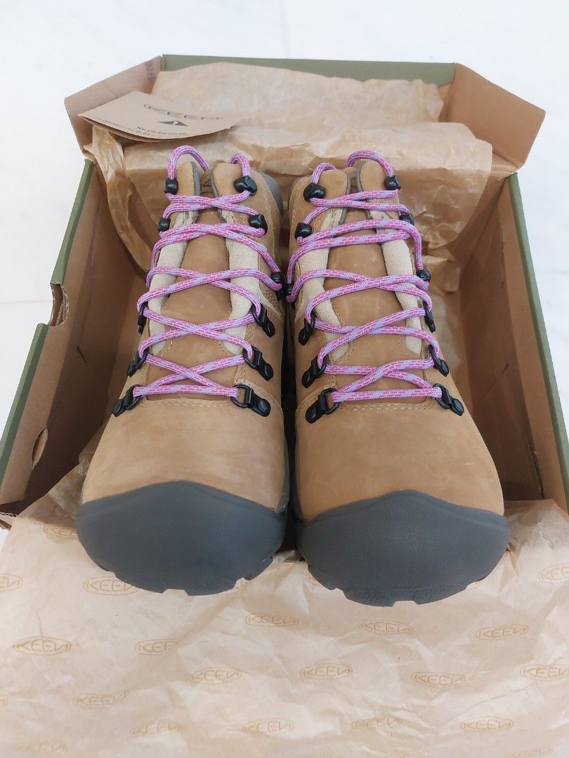 Keen Pyrenees Women Waterproof Leather Hiking Boots Shoes US6.5 (Category: Boots) located in Singapore. Submitted by hereticon (Listing ID 1348032351, Image 2). Description: Keen Pyrenees Women US6.5 UK4 CM23.5 EU37 Safari/English Lavender Self Collect.