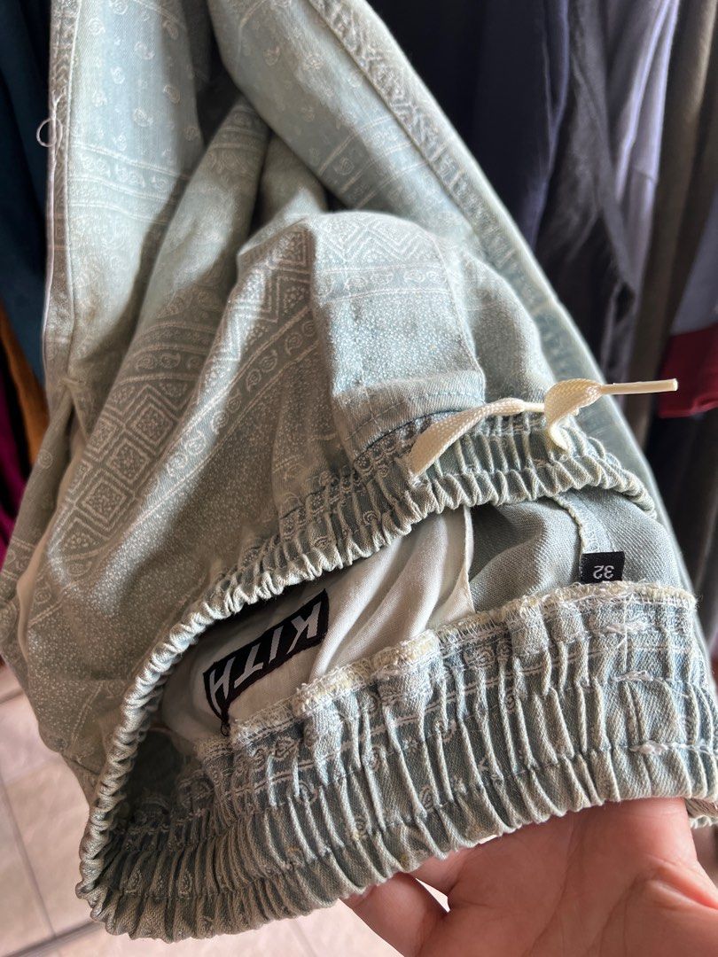 Kith pants (Category: Joggers) located in Muntinlupa City. Submitted by jessimba (Listing ID 1348055855, Image 2). Description: Assorted pants/joggers 1000 each Discount for 2 or more All authentic Mens size 32/33 Pick up in alabang Gcash or UB payment pls.