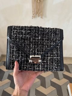 (Kategori: ) berada di . Dikirim oleh mari.shop (ID iklan 1348053452, Gambar 1). Deskripsi: .