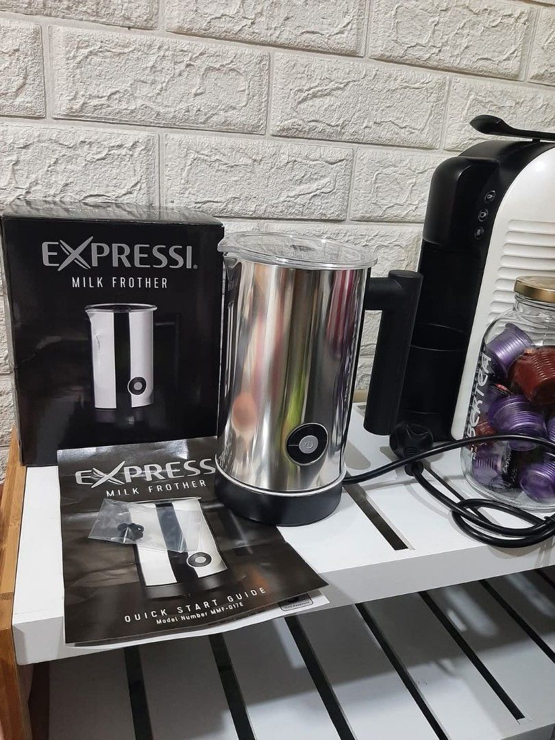 Milk Frother (Category: Coffee Machines & Makers) located in Antipolo. Submitted by macofficial (Listing ID 1348093020, Image 2). Description: Expressi Milk Frother | Australia Brand Surplus / Unused Condition (Good As New / Complete Set) It's able heat your milk to the optimal temperature while frothing it to perfection in just 90 seconds. It's brilliantly easy to use, features cordless convenience and lets you create a huge range of drinks, fro
