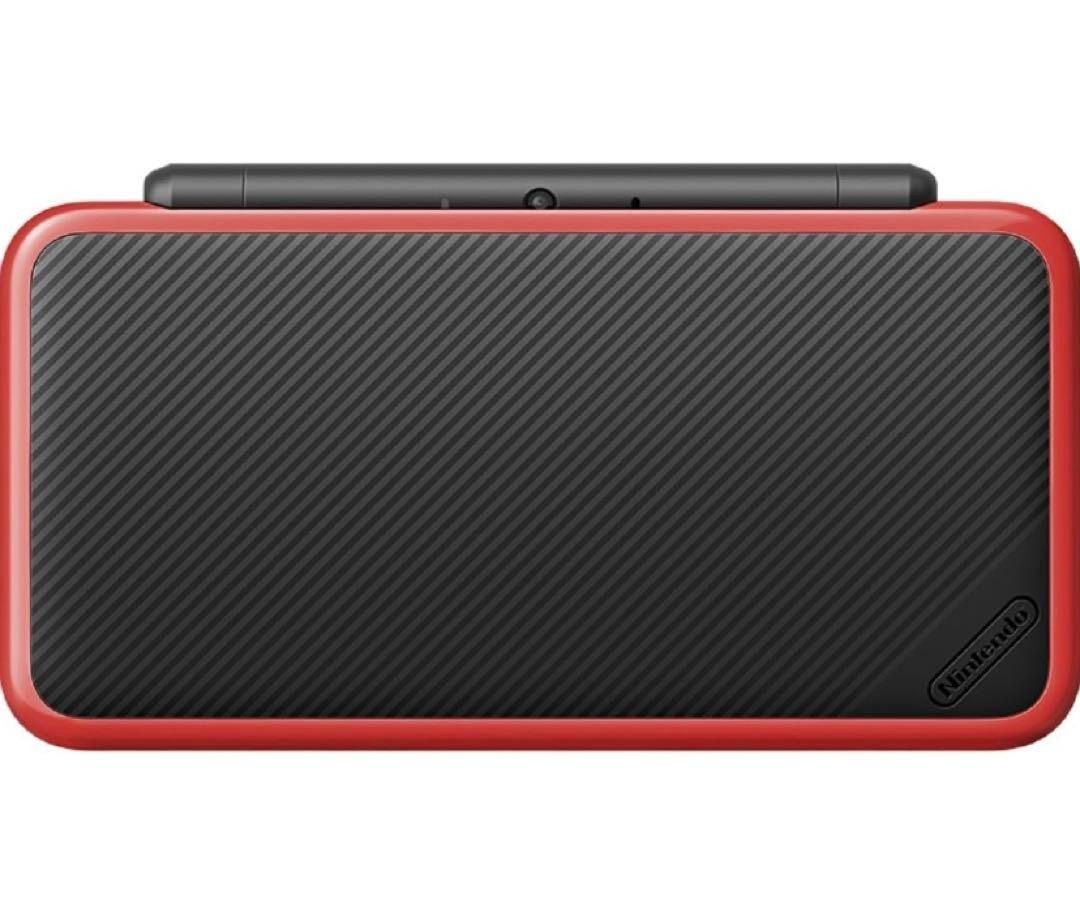 New Nintendo 2DS LL Mario Kart 7 Pack (Category: Nintendo) located in Manila. Submitted by japan_treasure (Listing ID 1348179369, Image 3). Description: I turned it on to check. Brand new and unused. explanation [Set contents] ・New Nintendo 2DS LL: 1 unit ・Nintendo 3DS software "Mario Kart 7" download version ・Special touch pen: 1 (*) ・microSDHC memory card (4GB): 1 piece (*) ・AR cards: 6 ・Easy Start Guide (with warranty): 1 book *The dedicated t