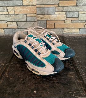 (Category: ) located in . Submitted by aboutloots (Listing ID 1348144136, Image 1). Description: .