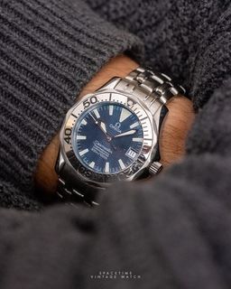 (Category: ) located in . Submitted by spacetime.vintagewatch (Listing ID 1348200460, Image 1). Description: .