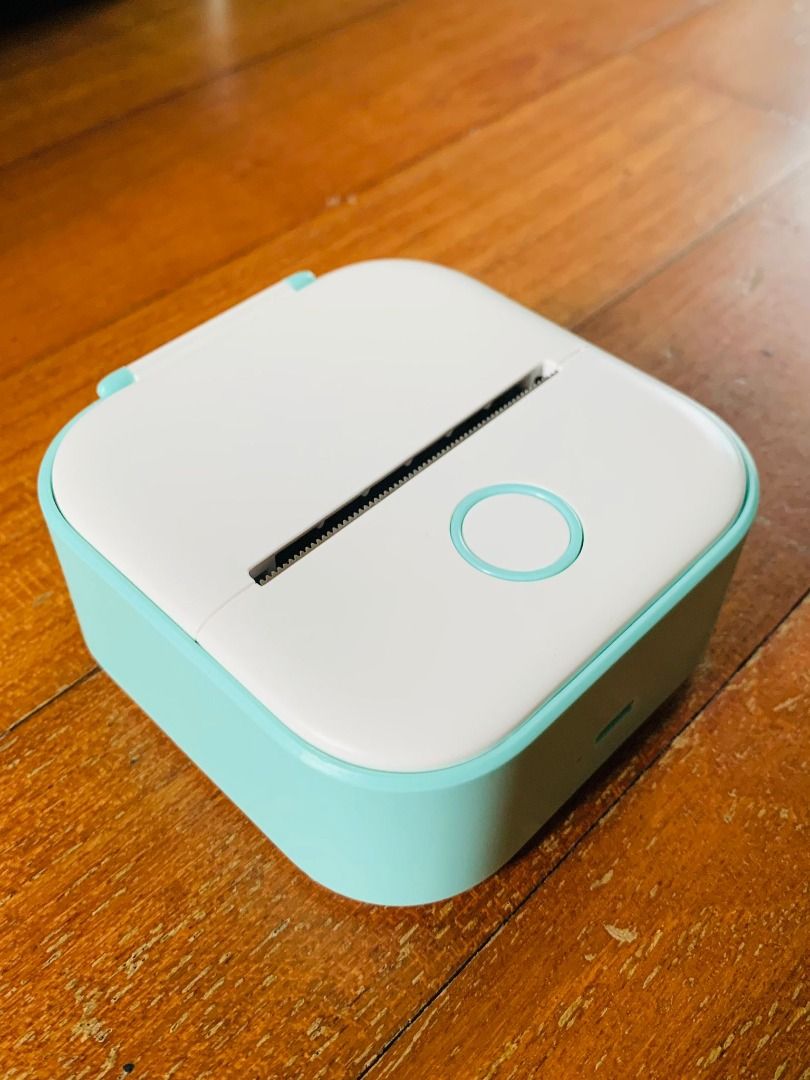 Phomemo T02 Inkless Mini Printer (Category: Printers, Scanners & Copiers) located in Singapore. Submitted by lostruins (Listing ID 1348073821, Image 1). Description: 87*90*40mm size Colour: Cyan .