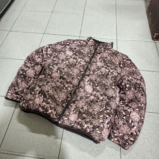 (Category: ) located in . Submitted by ishieshe (Listing ID 1348142804, Image 1). Description: .