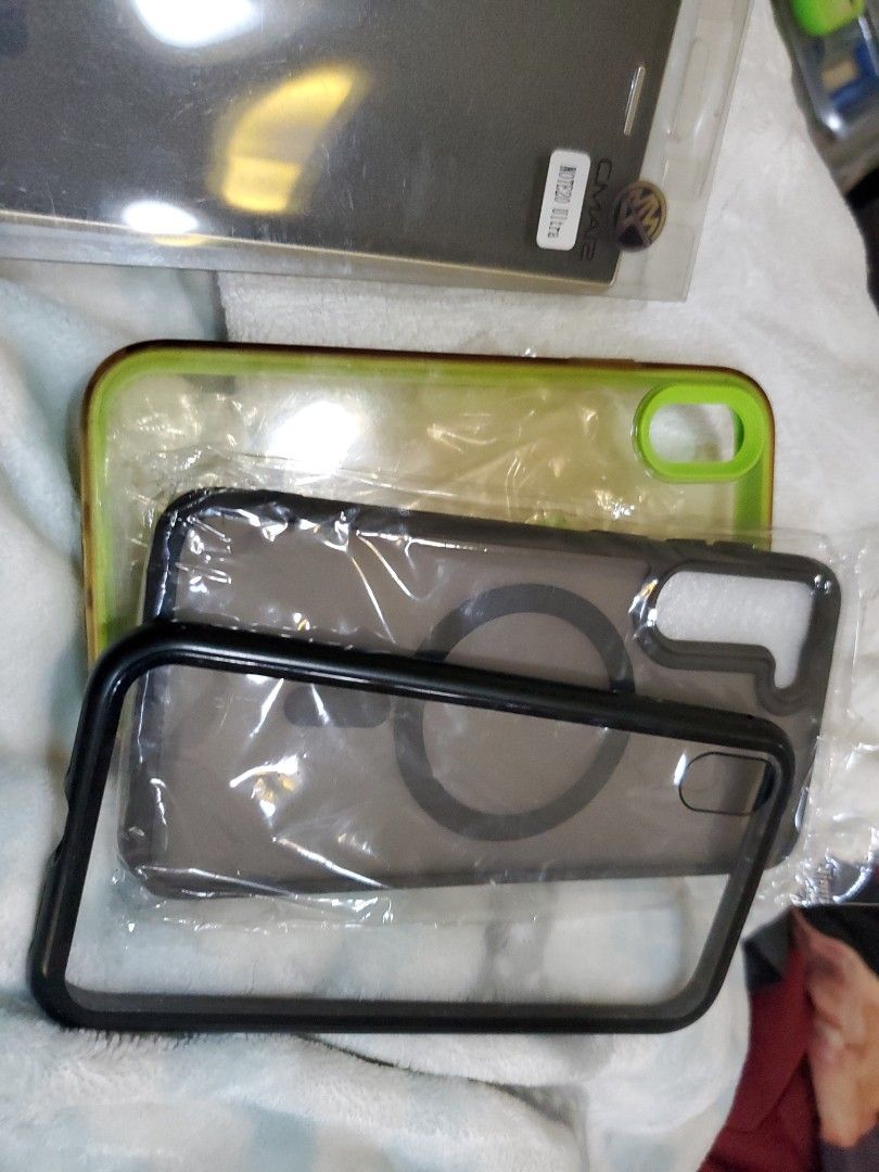 Samsung Note 20 Ultra; S23 Plus Phone cases (Category: Cases & Sleeves) located in Pasig City. Submitted by JRisEn (Listing ID 1348215357, Image 2). Description: Samsung Note 20 Ultra (6*) S23 Plus (1*) + 2 TBD Selling as is..