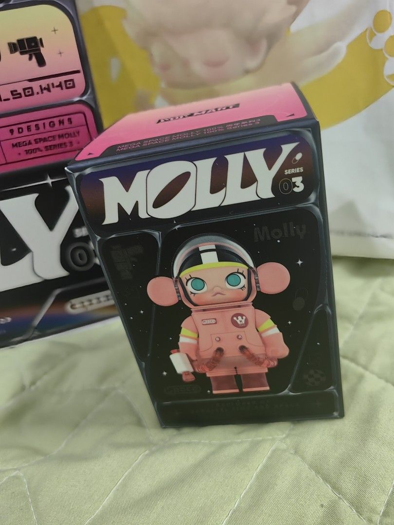 Space Molly v3 100% (sealed foil) GOOD LUCK BEAR (Category: Designer & Blind Box Toys) located in Manila. Submitted by luichi01 (Listing ID 1348085016, Image 2). Description: Space Molly 100% V3 GOOD LUCK BEAR POPMART Japan Brand new Sealed Foil & Bottom box opened +Sf Mop: GCASH.