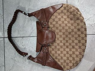 (Kategori: ) berada di . Dikirim oleh Andi_Nday (ID iklan 1348040782, Gambar 1). Deskripsi: .