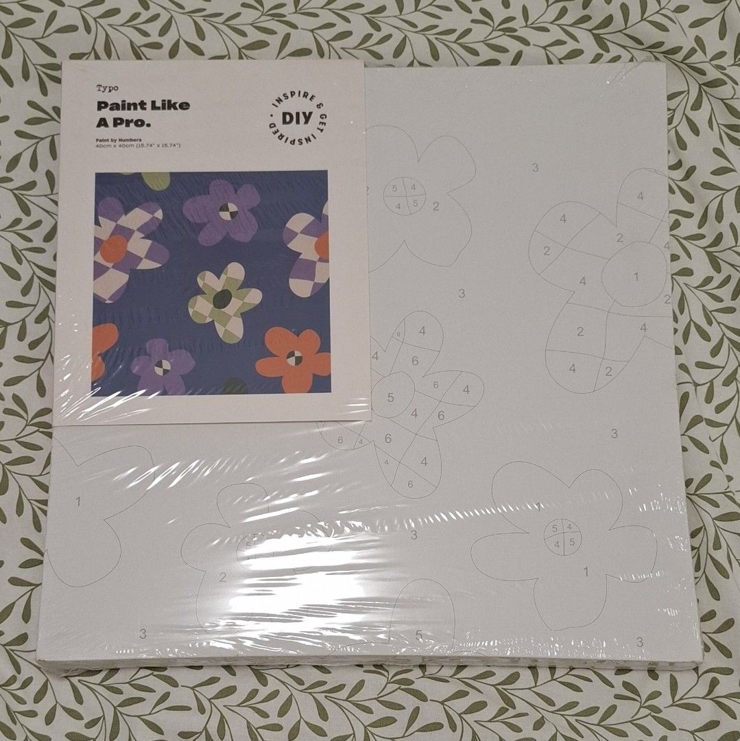 Typo | Paint Like A Pro (The Daisy Blues) (Category: Art & Prints) located in Binan City. Submitted by iamstefhhhhh (Listing ID 1348191901, Image 2). Description: WTS LFB PH Original Price: P1,199 Selling Price: P600 (Highly negotiable) Typo Paint Like A Pro The Daisy Blues Paint by numbers Size 40cm x 40cm Bought at the Bench Basement Sale The staple wires are rusty already. RFS: Been in storage for so long..