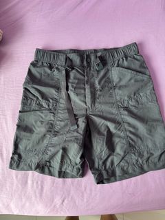 (Category: ) located in . Submitted by shop.with.rad (Listing ID 1348034543, Image 1). Description: .