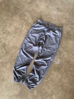 (Category: ) located in . Submitted by socials_stores (Listing ID 1348104215, Image 1). Description: .