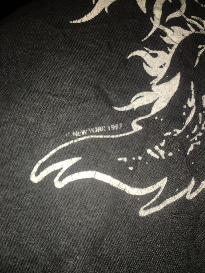 Vintage HellRaiser (Category: Tshirts & Polo Shirts ) located in Iloilo. Submitted by thrftklng.ph (Listing ID 1348125193, Image 3). Description: HellRaiser Vintage tee (john galt) 24W 28L Excellent Condition No issue.