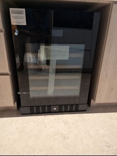 (Category: ) located in . Submitted by shaariq305 (Listing ID 1348182689, Image 1). Description: .